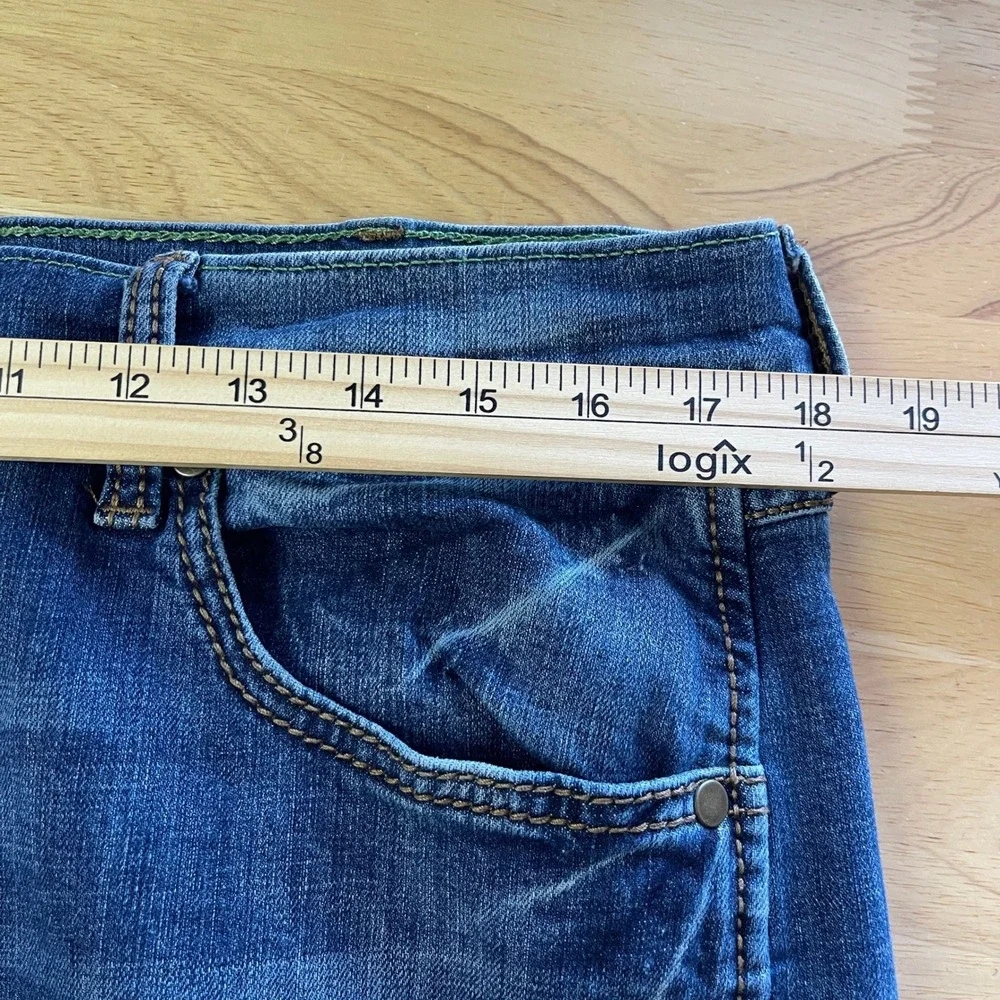 Wrangler Retro Slim‎ Straight Jeans Mens 36x35 Medium Wash Blue Jeans 10WLT88BZ